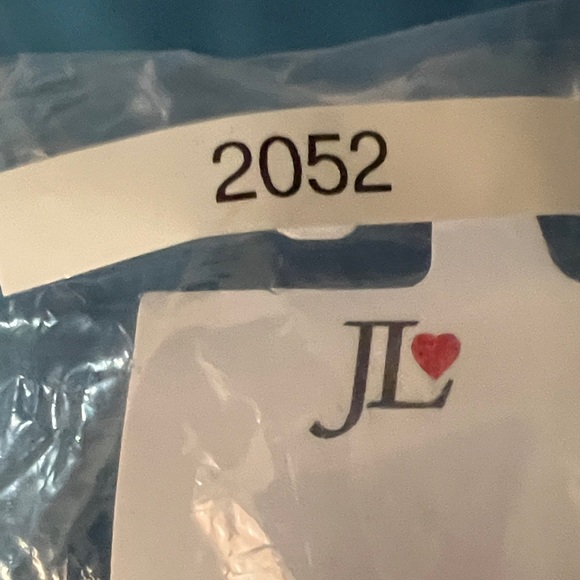 3/$18 Chic Gold and Brown Beaded Bracelet Set Lot 2052 - Picture 7 of 7